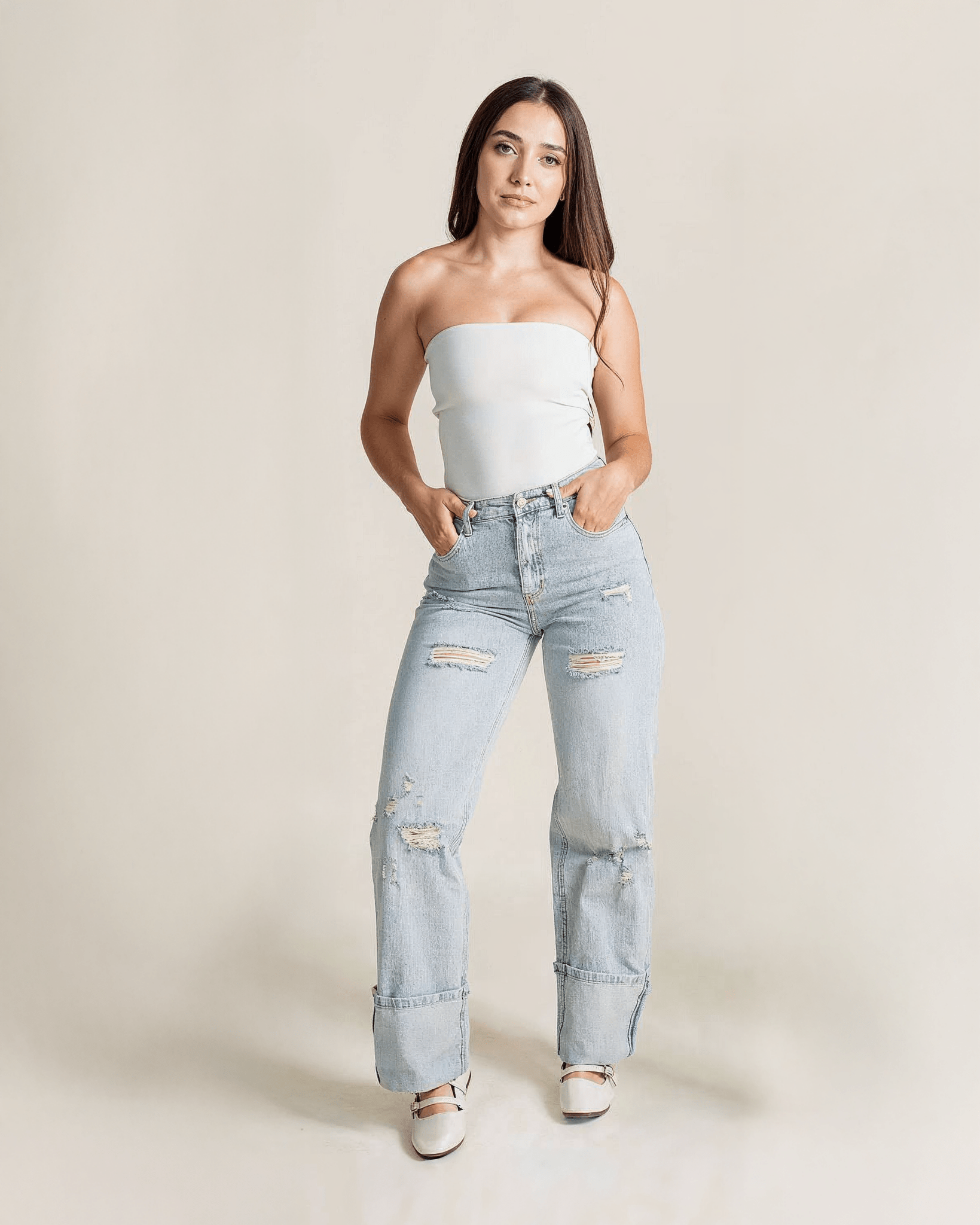 Jeans Cropped Straight de Mujer Tiro Alto Rotos Azul Claro - ROXANZ