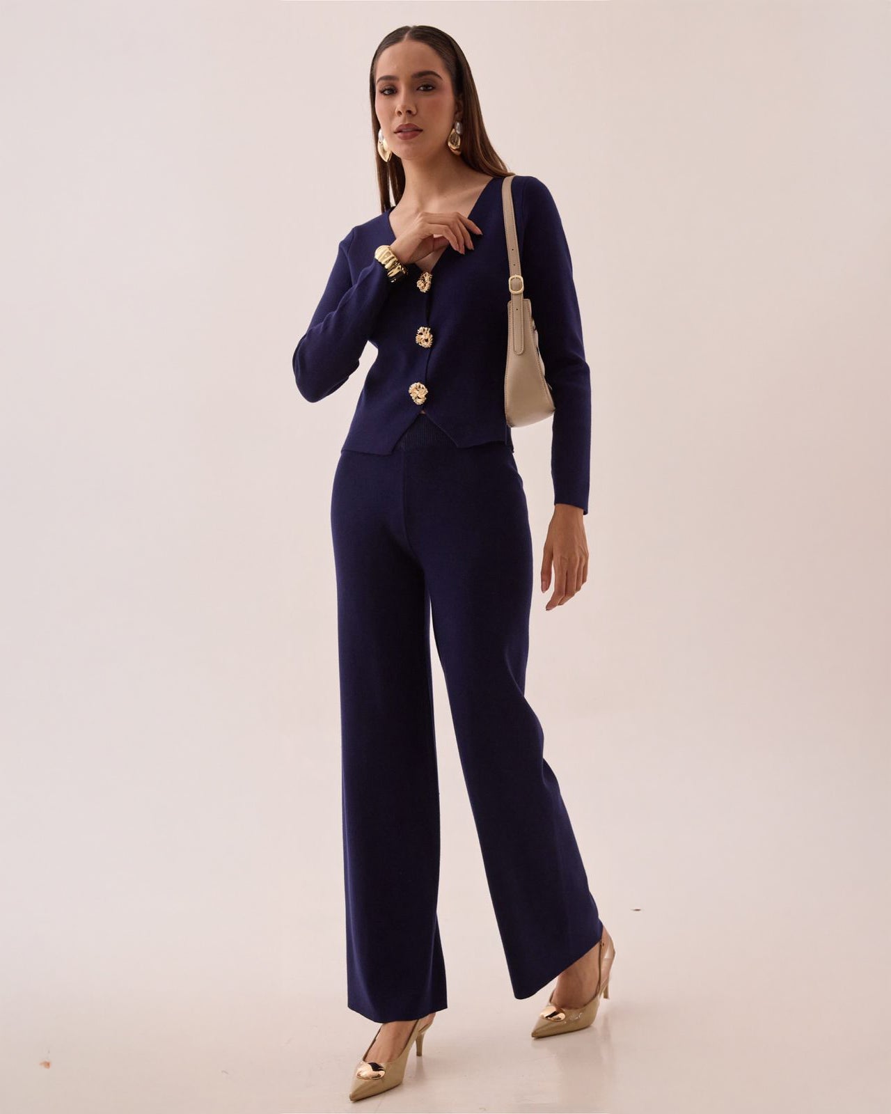 Conjunto Tejido para Mujer con Botones Dorados Elegantes - ROXANZ