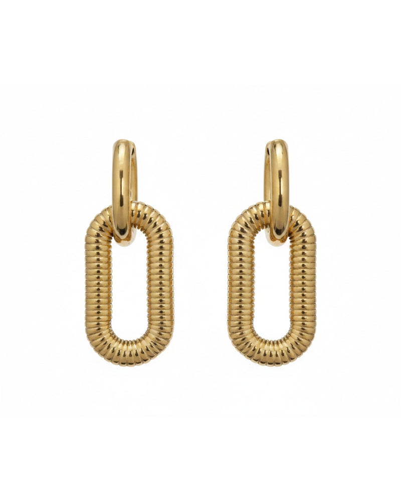 Aretes Eslabón Dorado Texturizado U Dorado