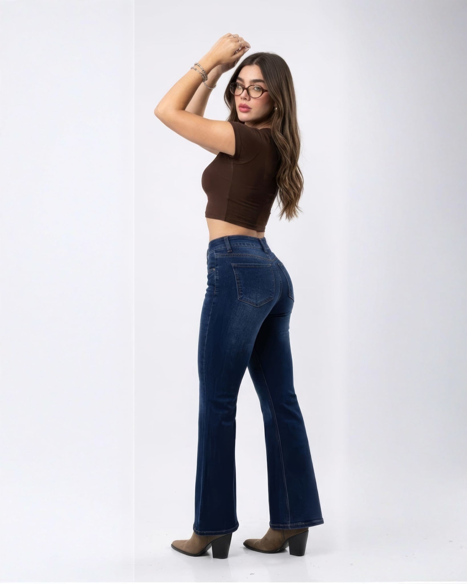 Jeans Corte Bota Mezclilla Azul Oscuro
