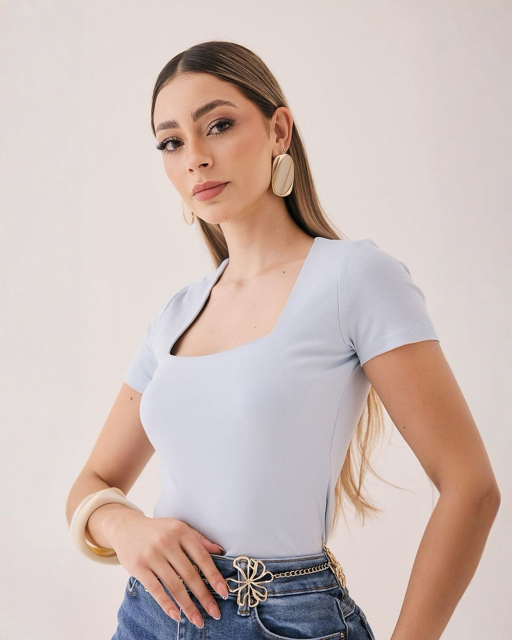 Playera Cuello Cuadrado Manga Corta