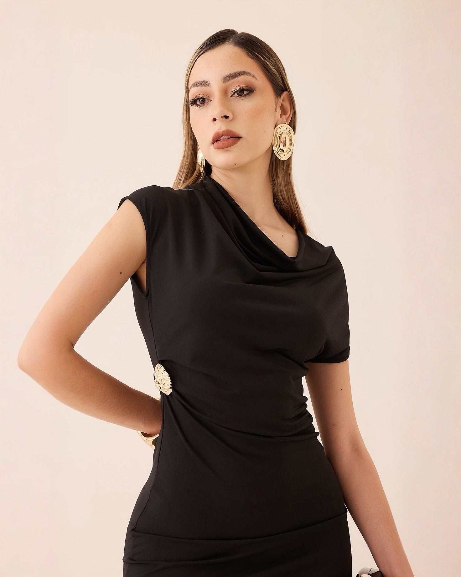 Vestido Cuello Caído Casual