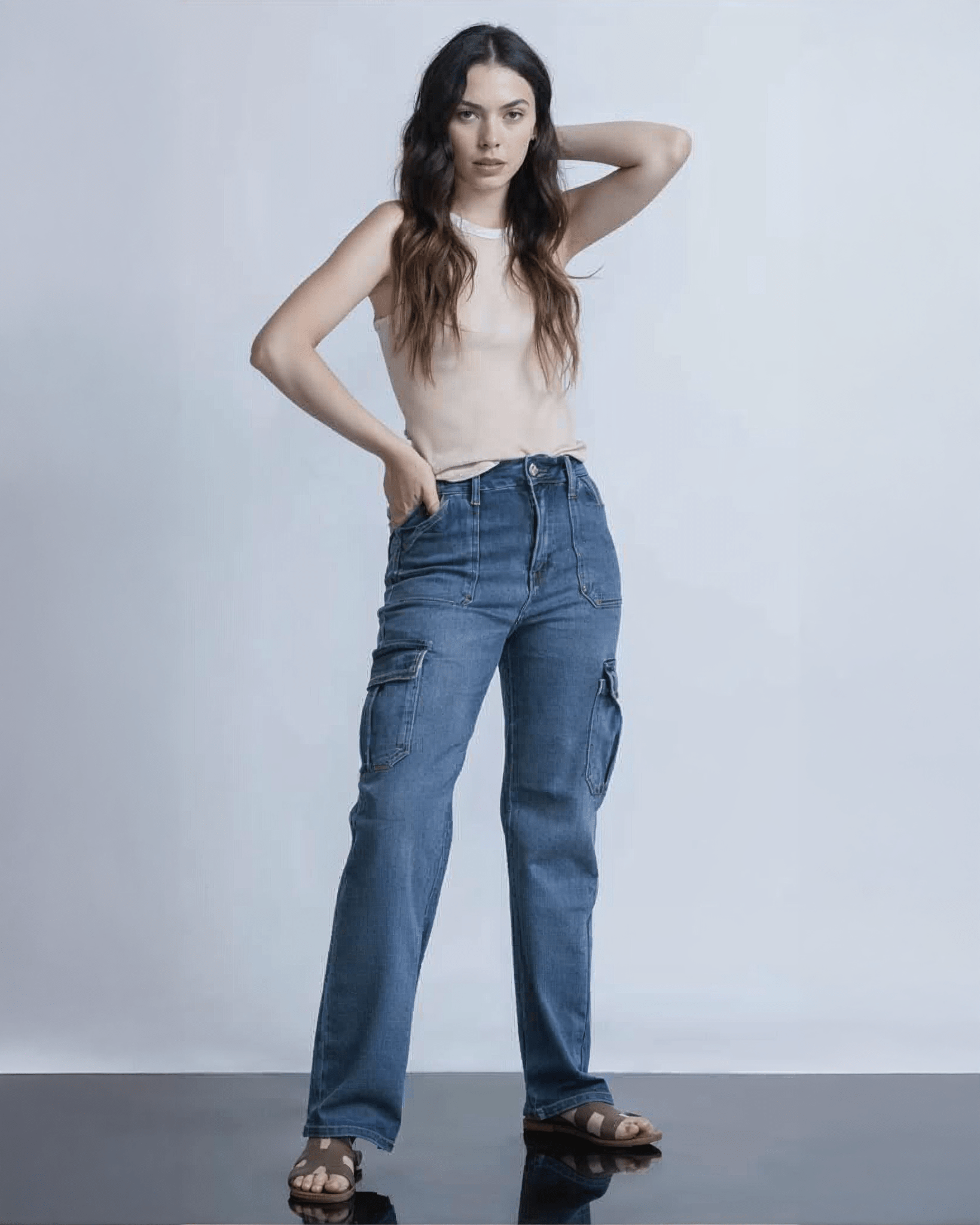 Jeans Cargo Azul para Mujer con Bolsas Laterales - ROXANZ