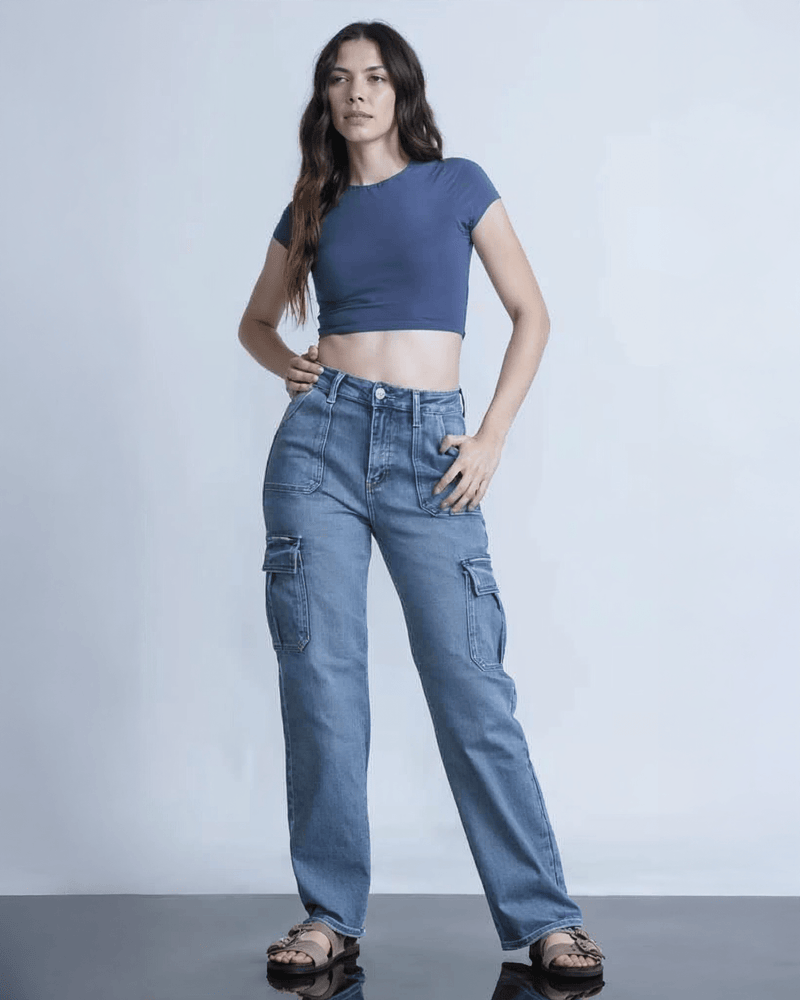 Jeans Cargo Mujer Tiro Alto Azul con Bolsillos Laterales - ROXANZ