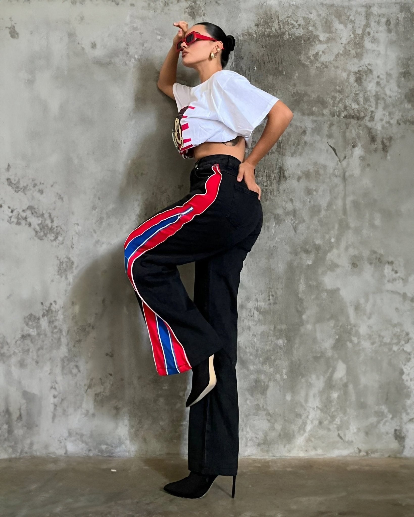 Jeans de Corte Amplio para Mujer Tipo Cargo con Franjas Laterales - Roxanz