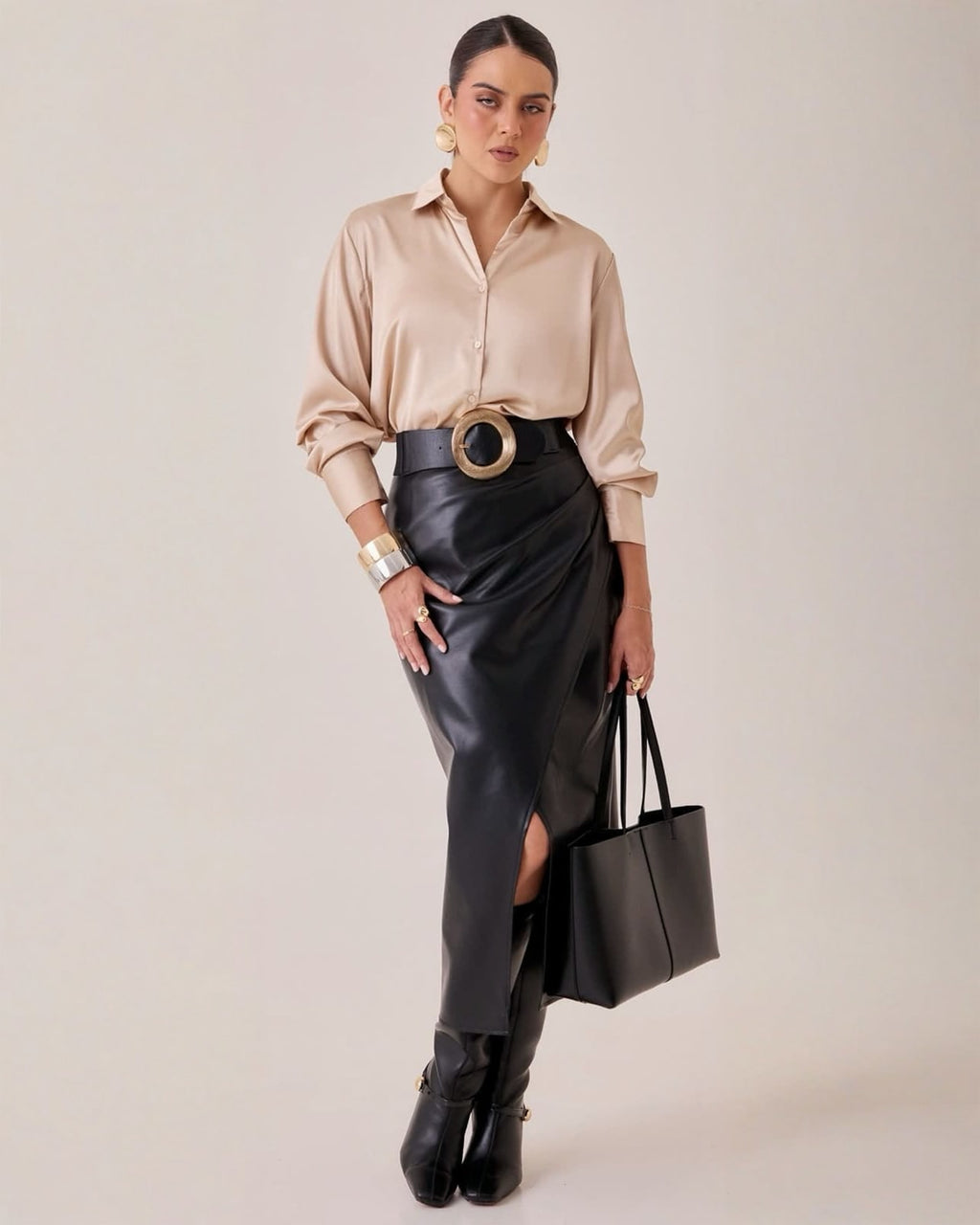Blusa Satinada Cuello Clásico Blanco