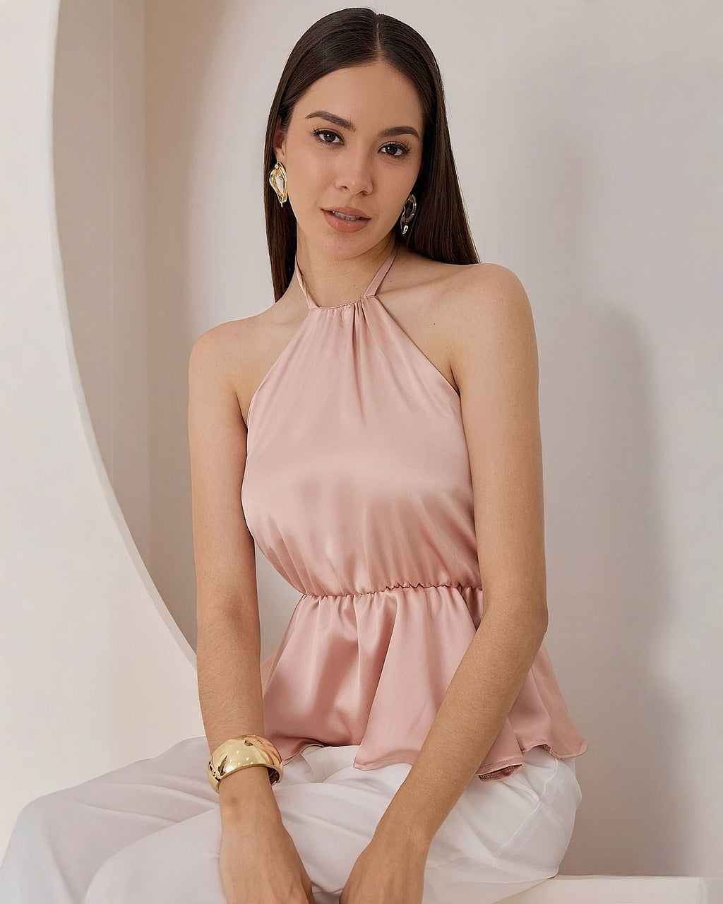 Blusa Satinada Peplum Halter