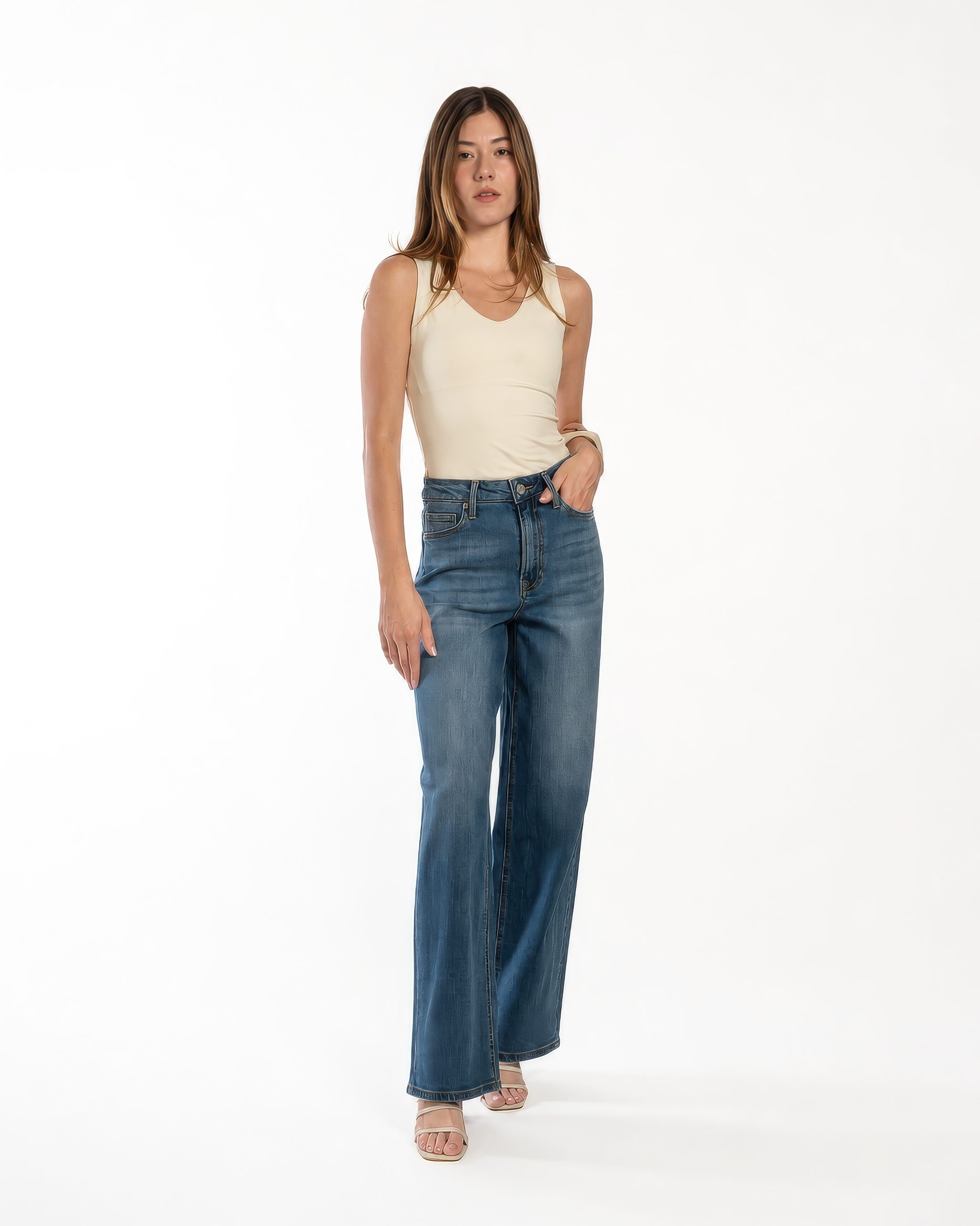 Jeans Balloon Mezclilla Azul Medio Tiro Alto