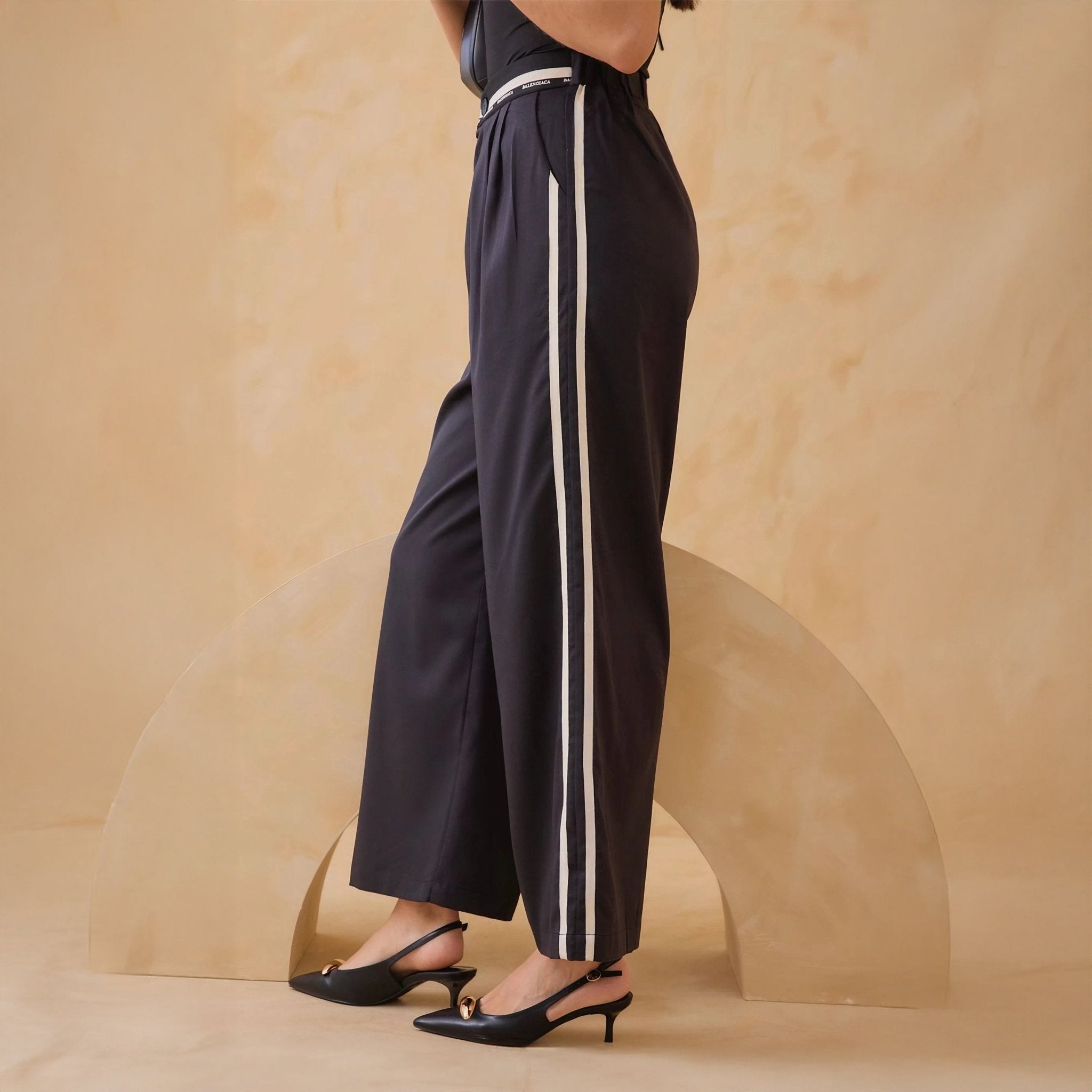 Pantalones Anchos con Rayas Laterales - ROXANZ