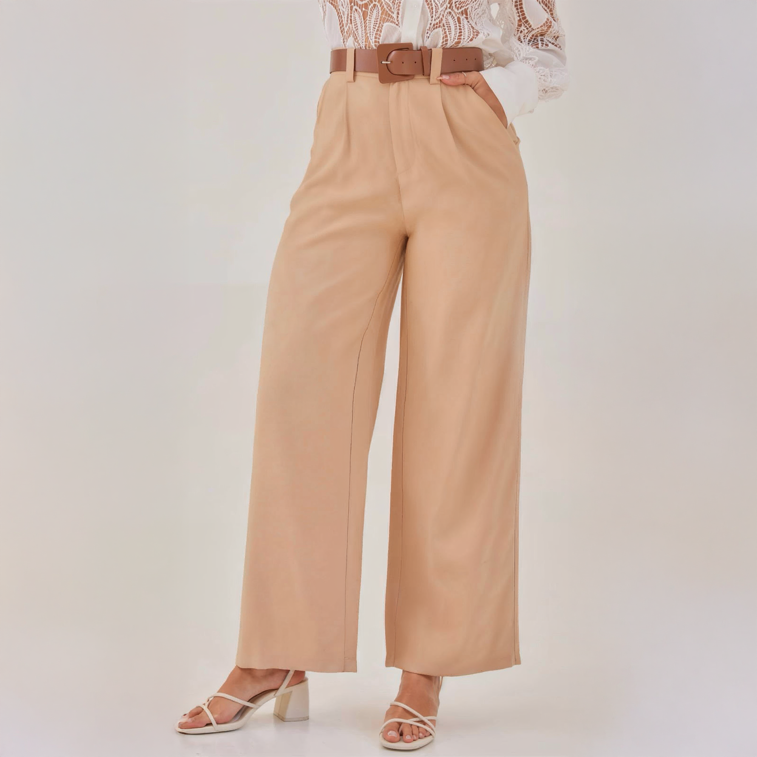 Pantalones Amplios en Colores Neutros para Mujer