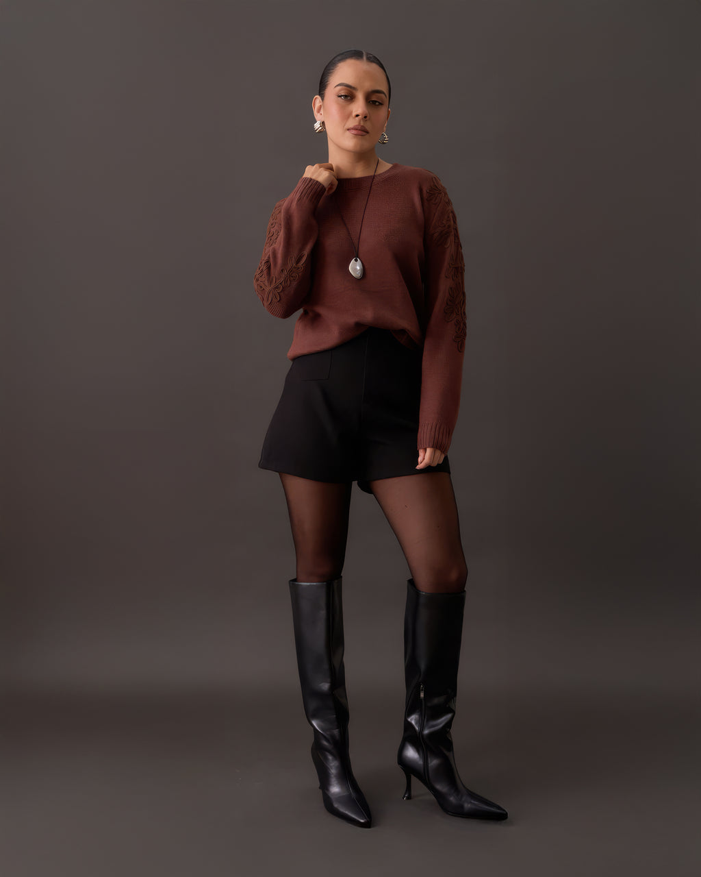 Suéter Tejido para Mujer con Flores en Relieve y Bordado Floral