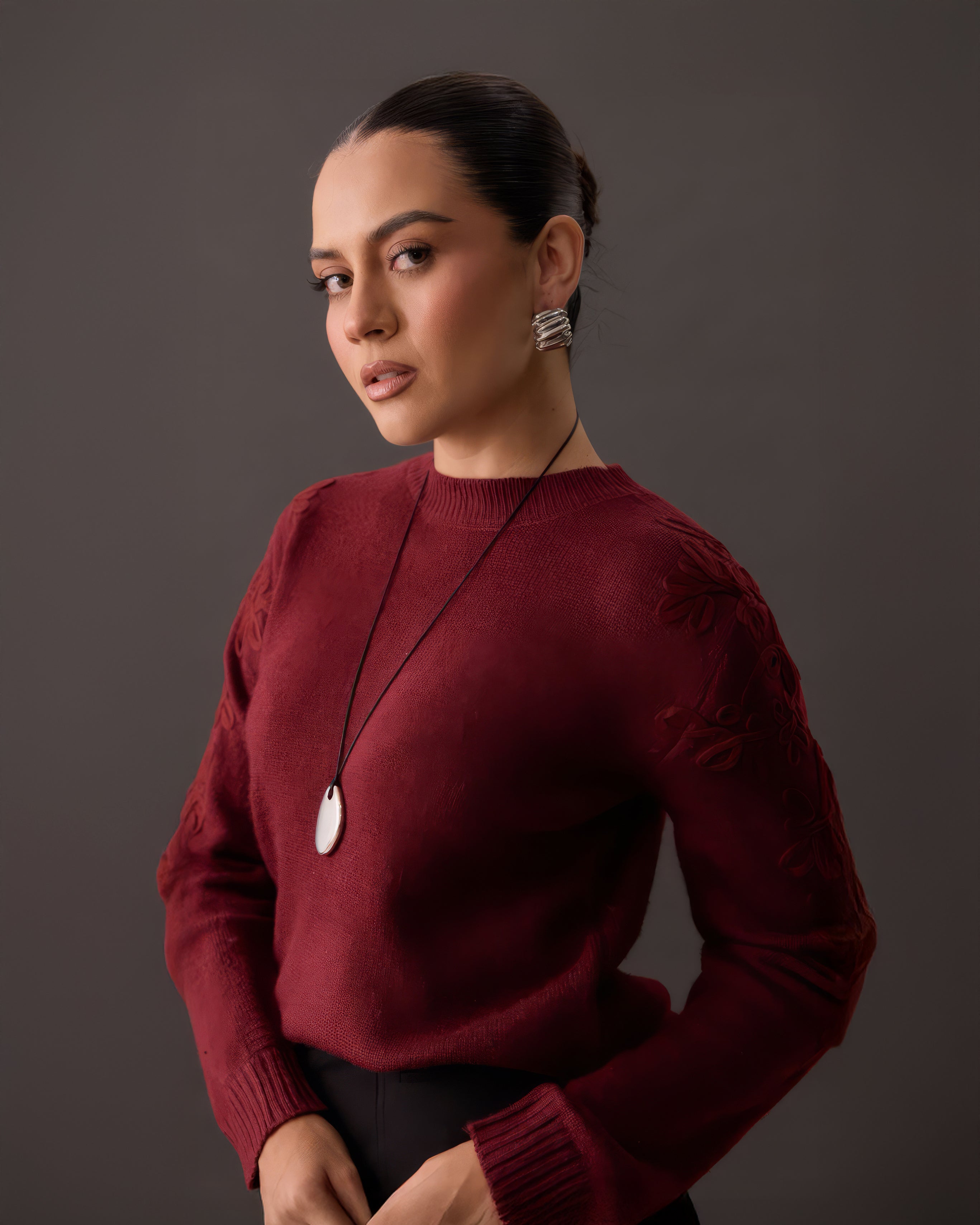 Suéter Tejido para Mujer con Flores en Relieve y Bordado Floral