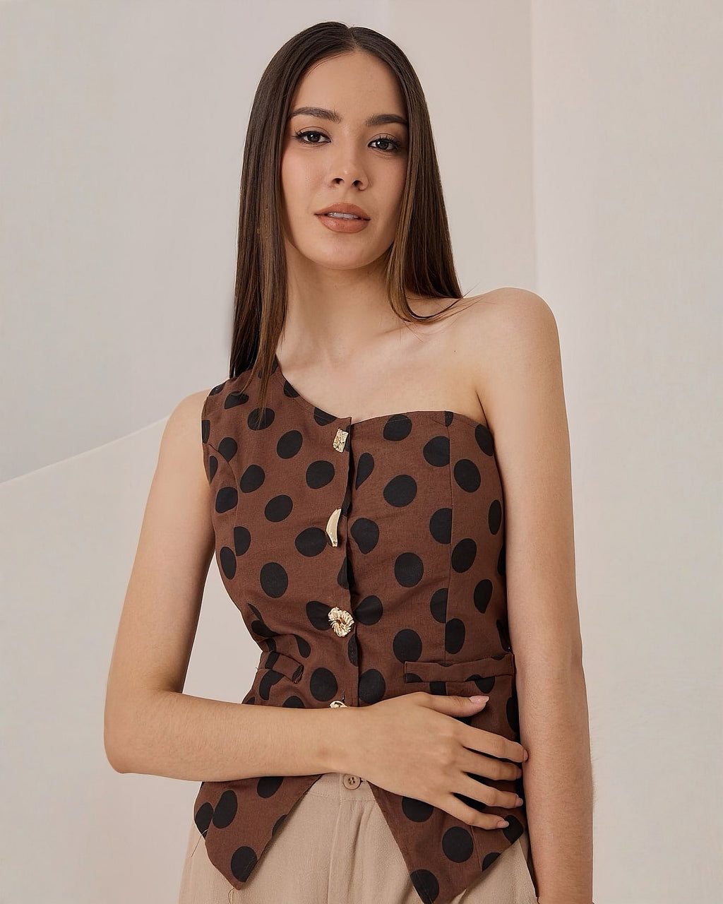 Top Asimetrico Estampado Lunares