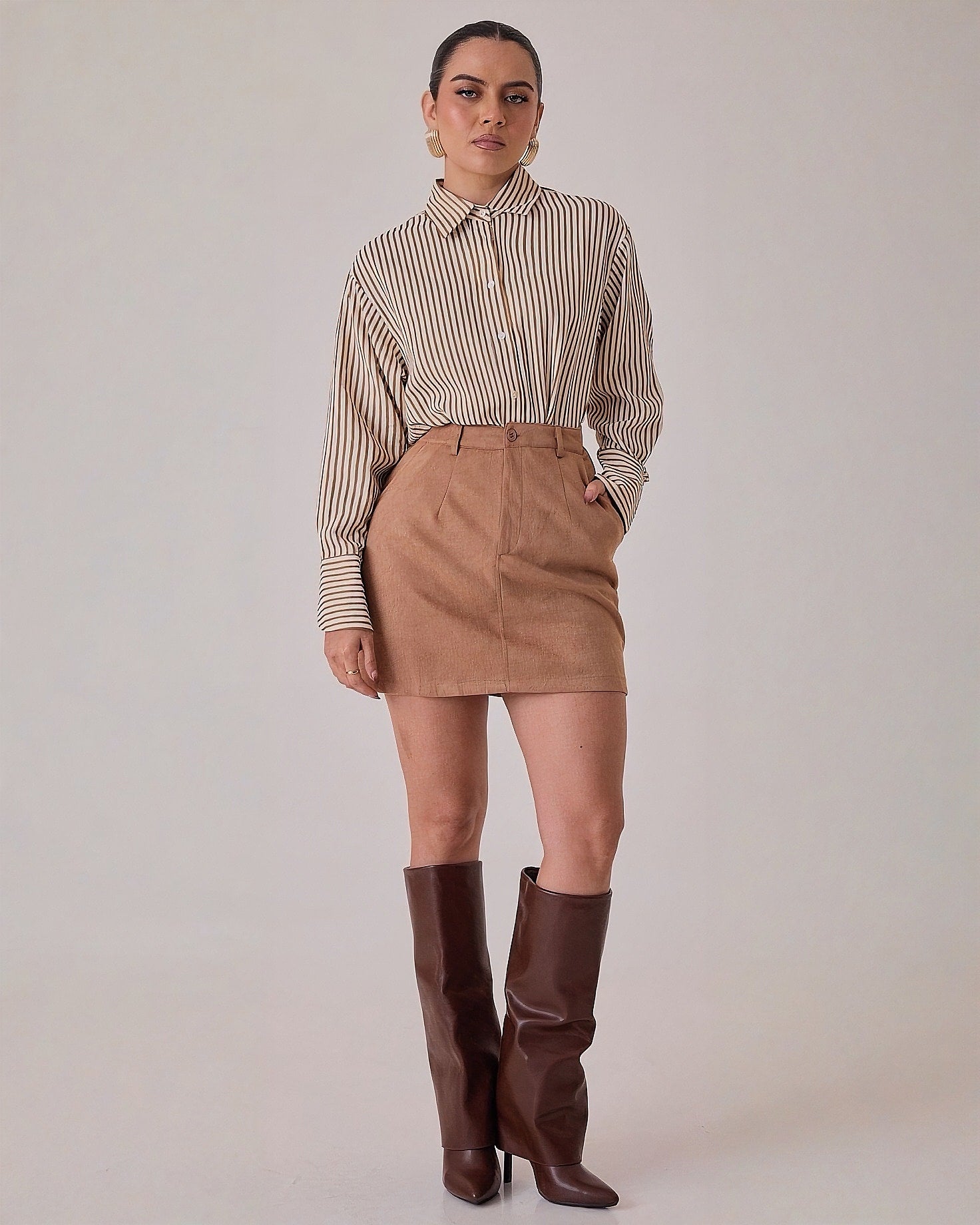 Short Falda Suede con Bolsillos para Mujer Elegante y Casual - ROXANZ