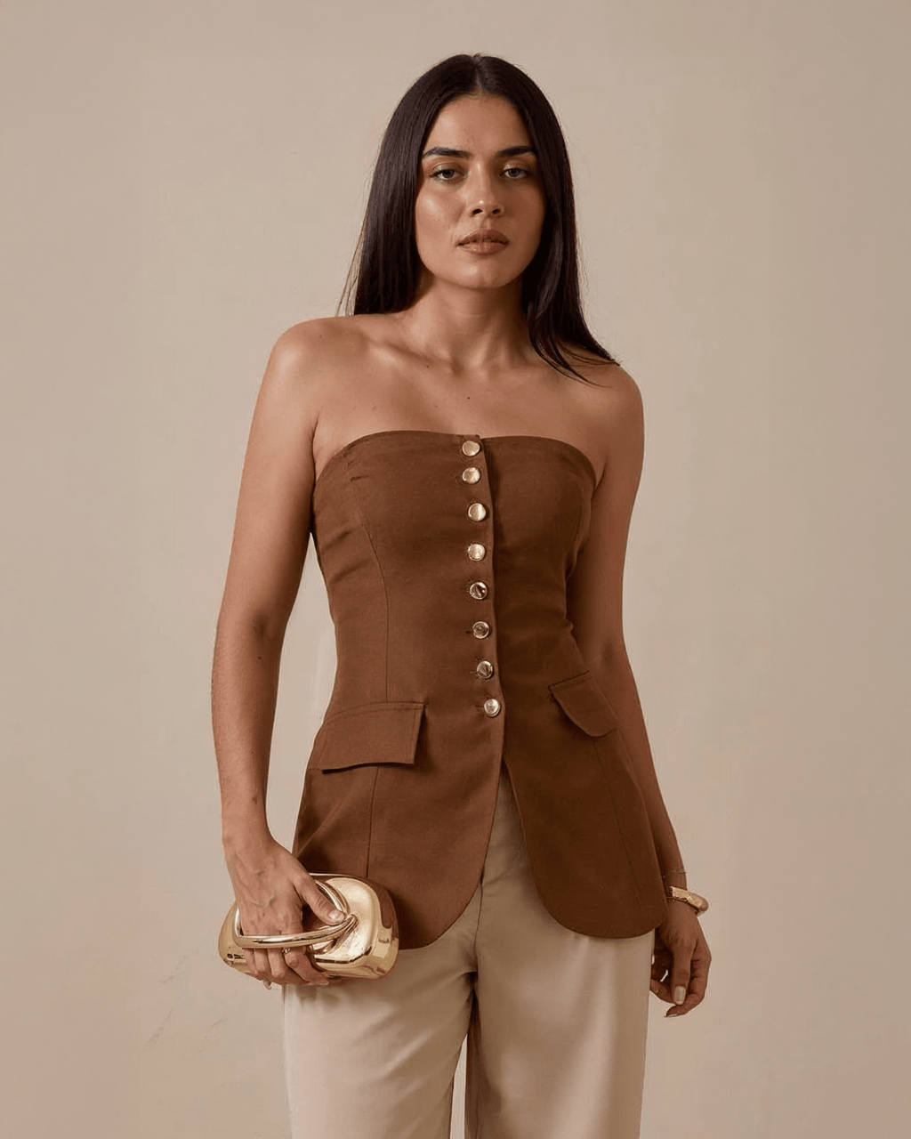 Top Sin Mangas Con Botones Dorados - ROXANZ