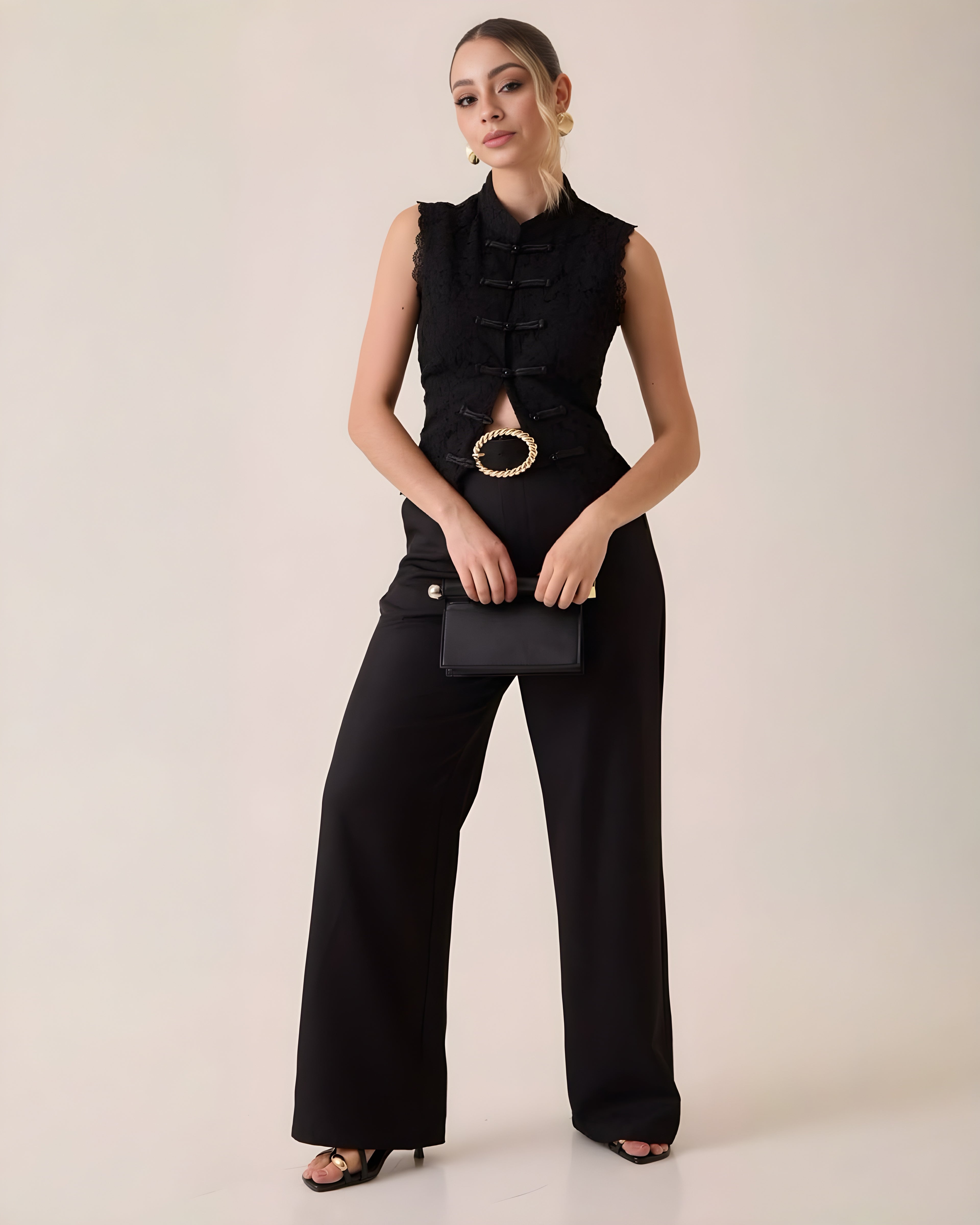 Pantalón Wide Leg Negro Cinturón Dorado