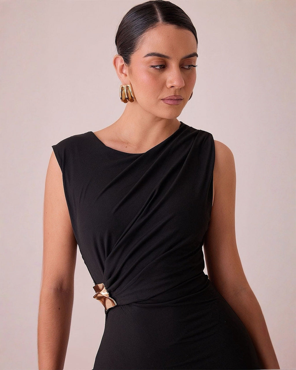 Vestido Largo con Detalle Metálico en la Cintura - ROXANZ