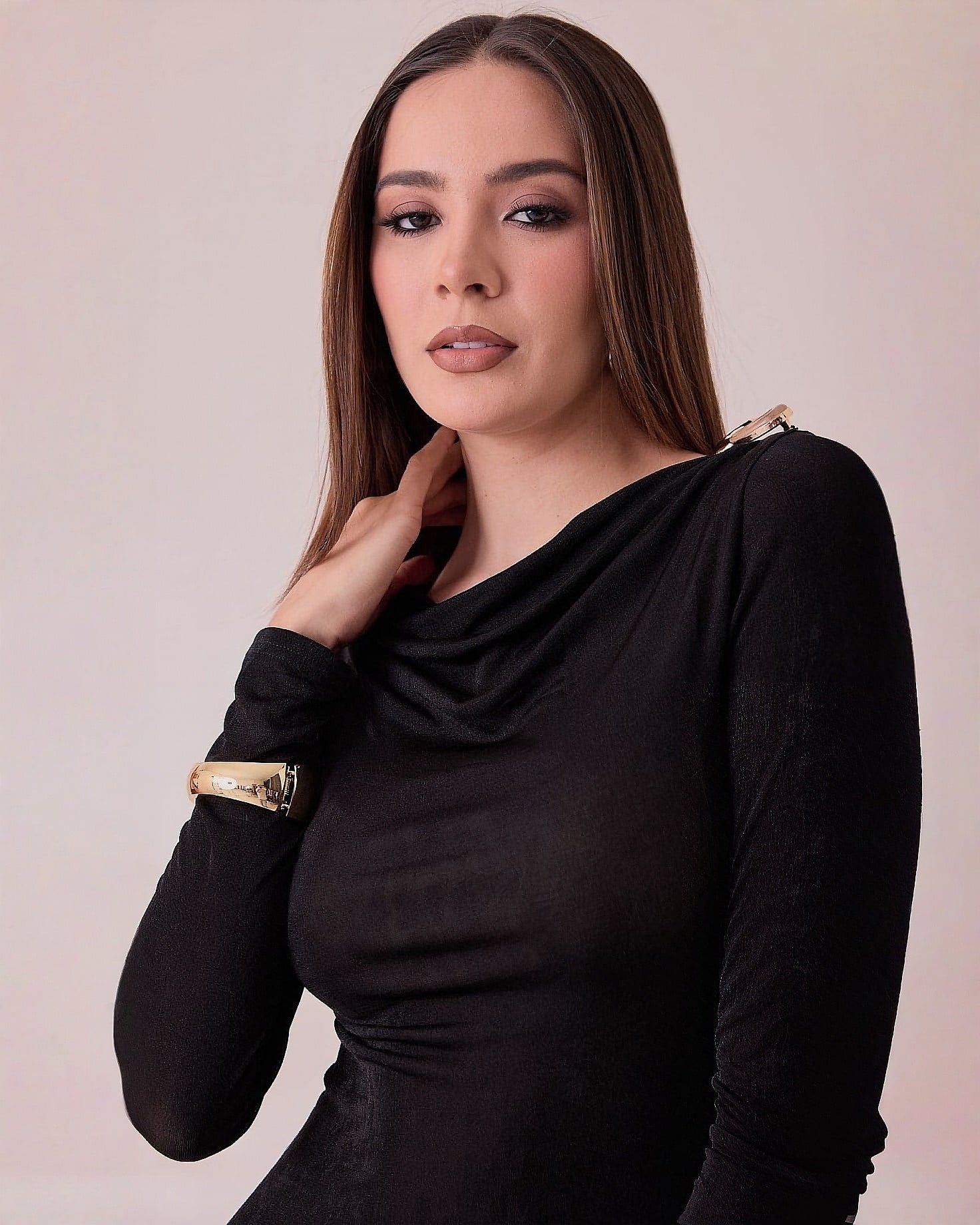 Vestido Largo Elegante de Manga Larga para Mujer con Detalle en Hombro - ROXANZ