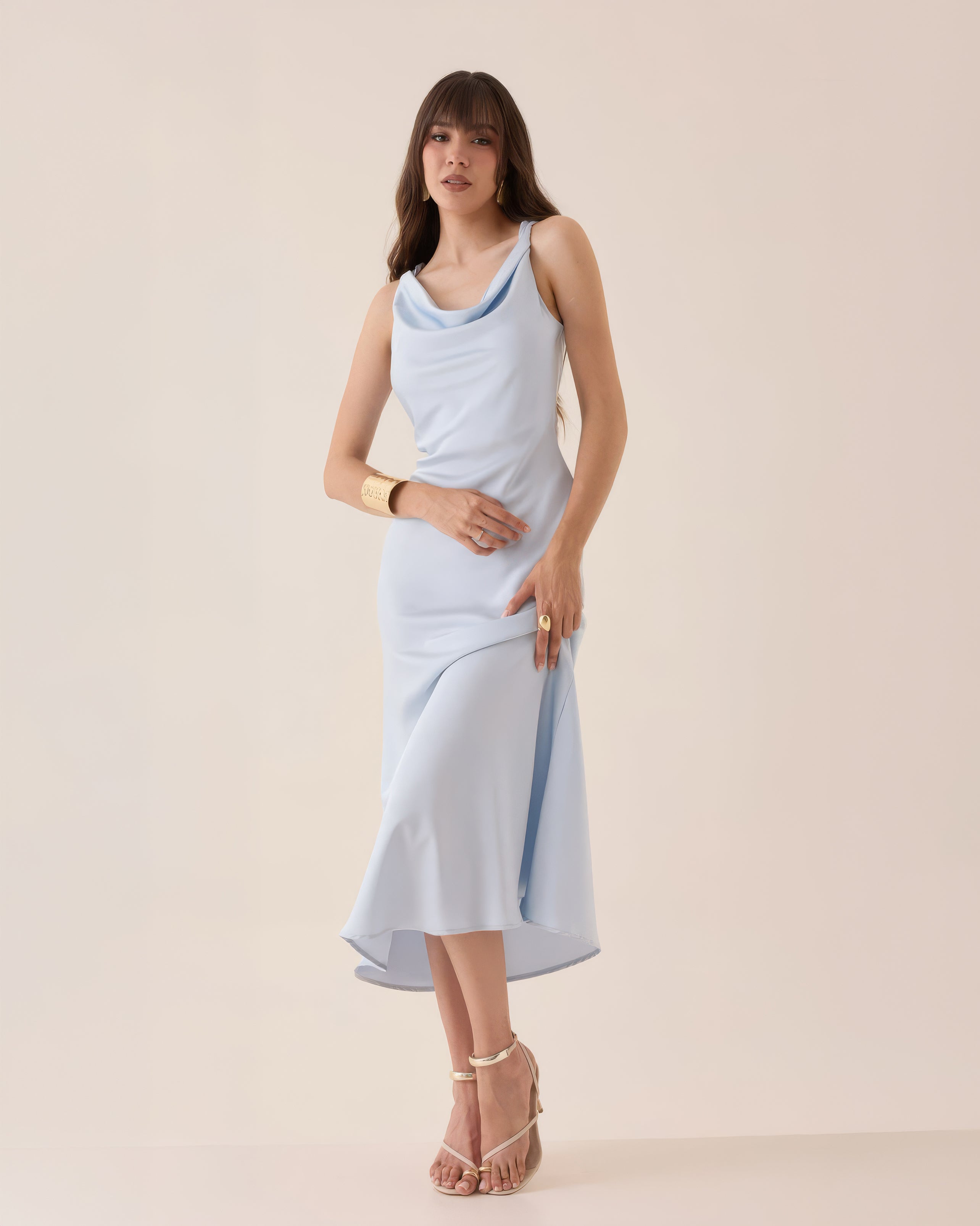 Vestido Satinado Escote Drapeado